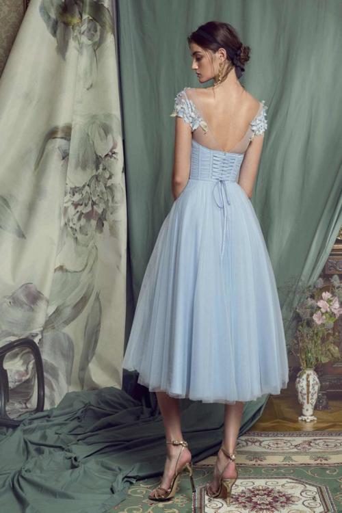  A-line Bateau Neck Cap Sleeves Appliques Ruching Tea-length Short Tulle Prom Dress