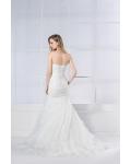  Trumpet/Mermaid Strapless Cascading Ruffles Long Wedding Dresses