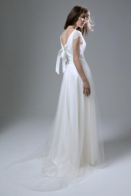 Short Sleeved V Neck Long Satin and Tulle Wedding Dress 