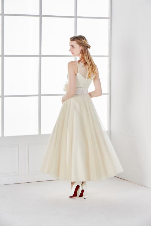 Tea Length Lace Top Bateau Neck A-line Blush Tulle Bridesmaid Dress
