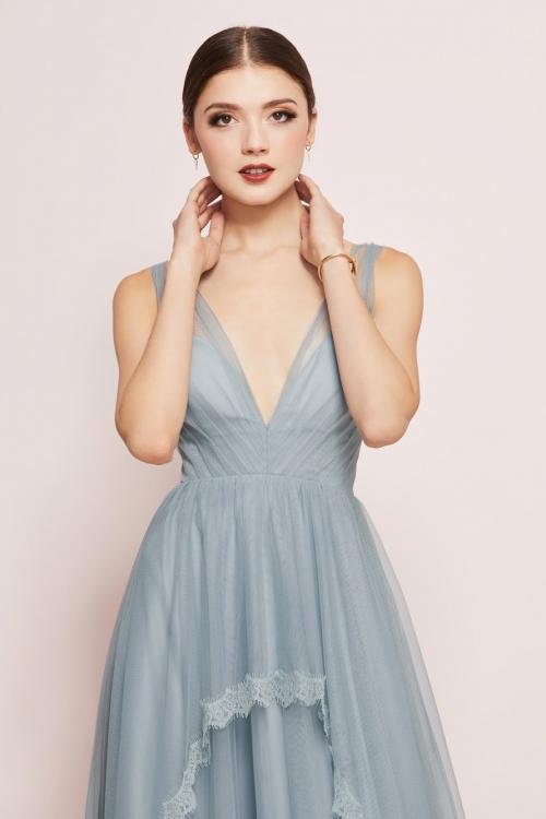  A-line V-neck Sleeveless Lace Floor-length Dusty Blue Long Tulle Prom Dresses