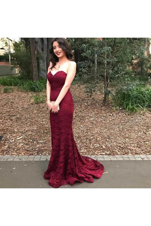 Vintage Sweetheart Long Burgundy Lace Prom Dress