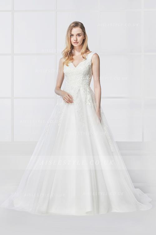 Vintage Lace Appliques Sleeveless A-line Long Tulle Wedding Dress