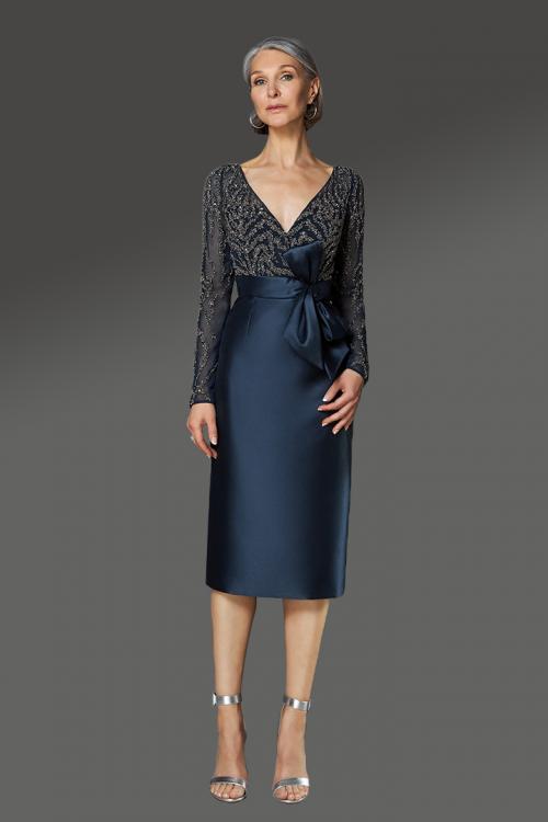  Sheath/Column V-neck Long Sleeves Beading Tulle Bodice Bow Split Knee-length Short Satin Cocktail Dresses with Buttons Back